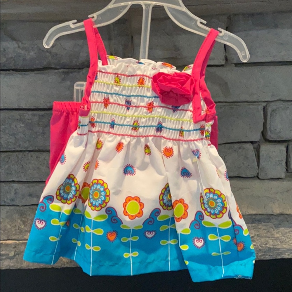 Baby girl 2 piece outfit. Size 3/6 months
